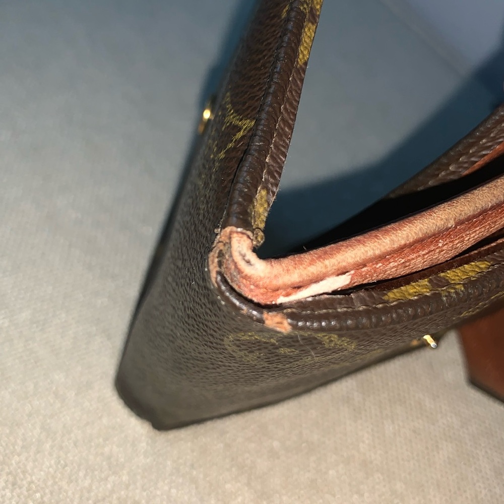 Vintage Louis Vuitton Mono Dual Snap Wallet - Picture 15 of 16